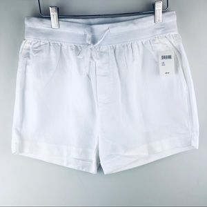Elan_ white shorts